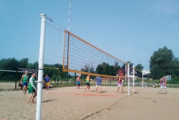 Ковель зустрічав досвідчених пляжних волейболістів з Київщини, Львівщини та Волині