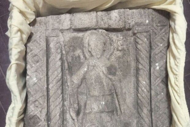  На Волині через інтернет-аукціон намагалися продати унікальну історичну пам'ятку часів Київської Русі (Фото)