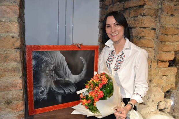 Графіка луцької художниці: коні та коти