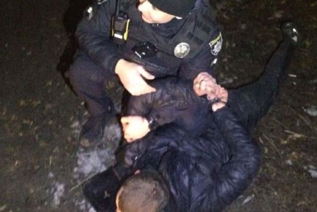 19-річний рівнянин скалічив поліцейського