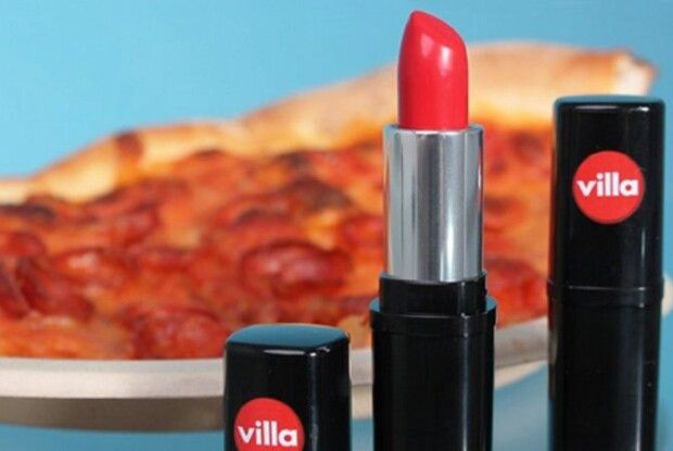 Подвійний смак: піцерія дарує своїм відвідувачам помаду зі смаком пепероні