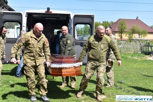 На Волині попрощалися із 30-річним Героєм (Фото)