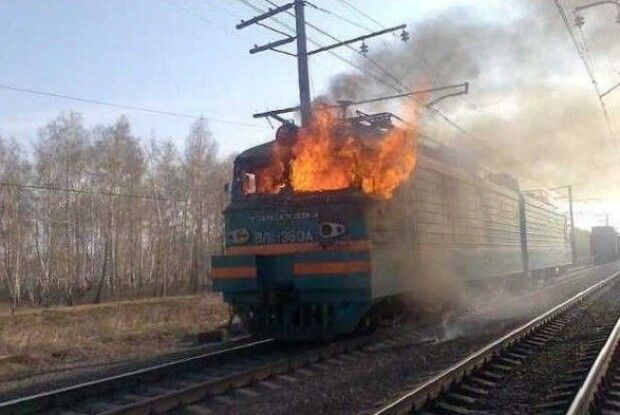У Маневицькому районі палав пасажирський потяг