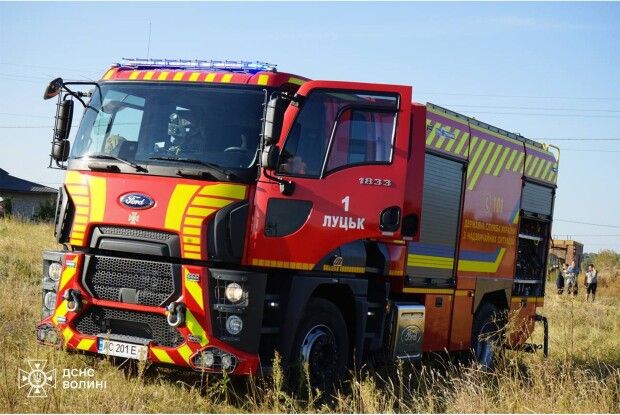 На Волині – чергова пожежа через необережне поводження з вогнем (Фото)