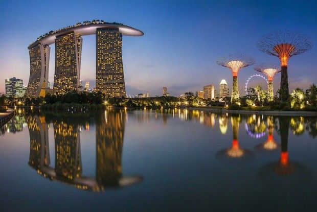 Лі Куан Ю загнав народ  до багатства… палицею