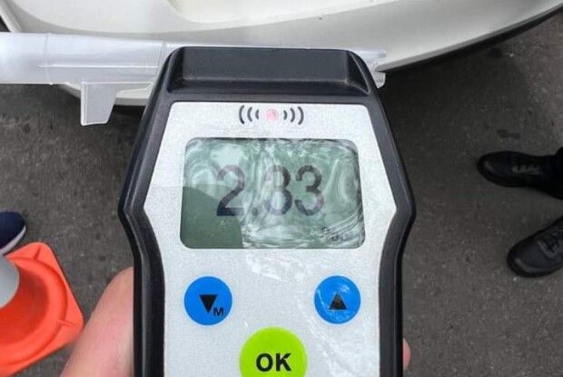 На Рівненщині п'яний водій спричинив аварію