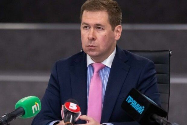 Адвокат Новіков: рішення РНБО про санкції проти Порошенка на сайті Президента підмінили