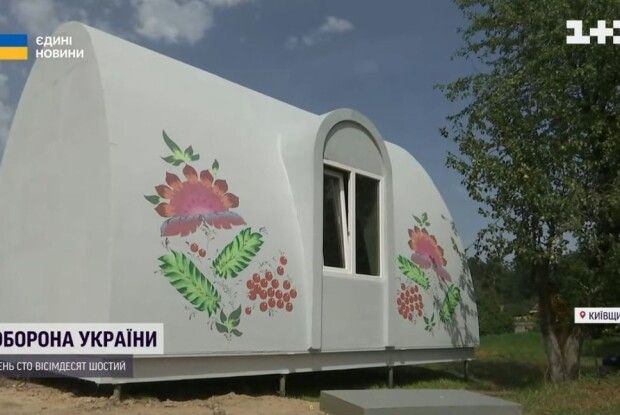 Родина, яка оселилась в курнику після нападу росіян, отримала екокурінь