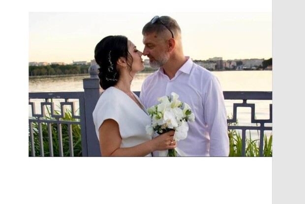 Оборонець Маріуполя Михайло Діанов, якого покалічили в полоні, одружився!