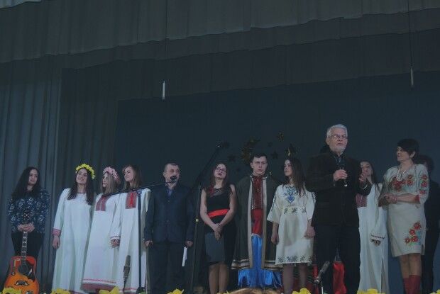 Аматорський театр «Відродження» здобув право називатися іменем засновника  Богдана Берези 