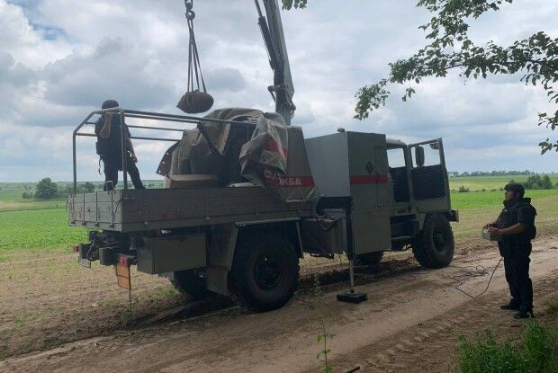 На Рівненщині підірвали бомбу вагою центнер