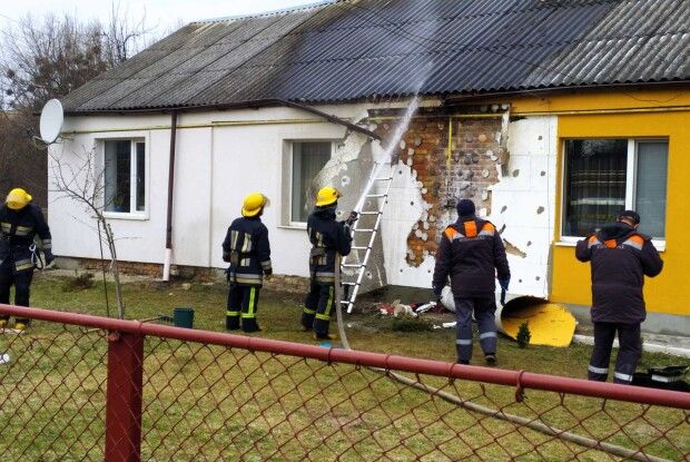 Через проблеми з газовим обладнанням у Луцьку загорілась хата