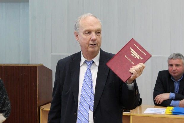 У Луцькому НТУ читав лекції відомий професор університету Маямі 