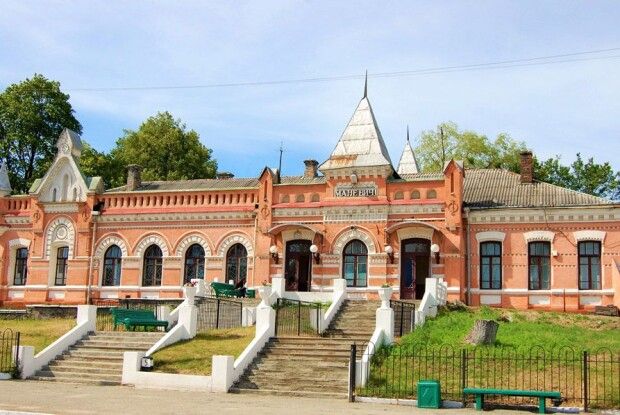 Маневичі помолодшали: офіційно затверджено нову дату заснування селища