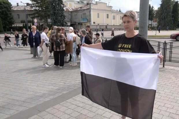 На Волині відбулася чергова акція на підтримку полонених та безвісти зниклих військових (Фото)