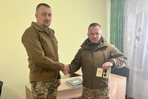 Військовому з Волині вручили відзнаку «За поранення» 