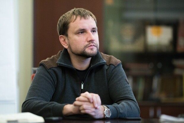 «Слуги народу» знову хочуть скасувати український дубляж у кіно», – нардеп Вʼятрович