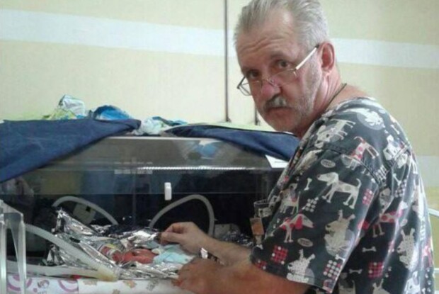 Від коронавірусу помер відомий лікар, який рятував новонароджених дітей 
