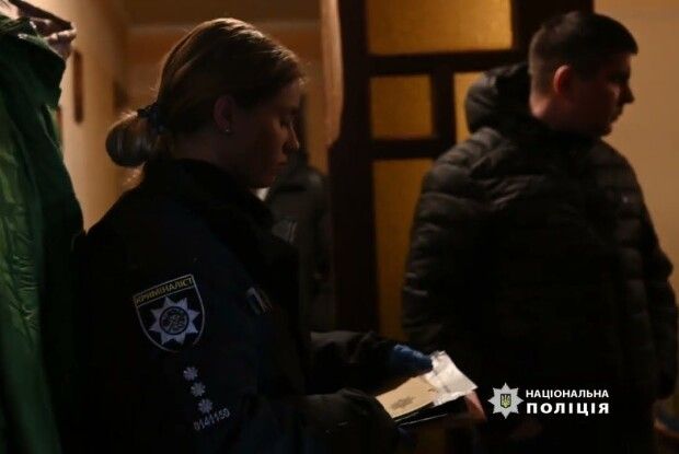 Рівненські поліцейські встановлюють обставини умисного вбивства