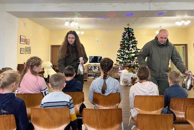 До дітей з притулку на Волині прийшов святий Миколай... із виправної колонії