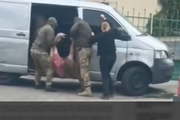 На Волині затримали на вулиці і мобілізували священника московського патріархату
