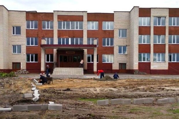 Для облаштування дитячого майданчика зі штучним покриттям у Володимирі-Волинському виділили півмільйона гривень