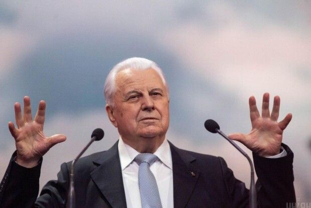 Кравчук заявив про необхідність переглянути Мінські угоди