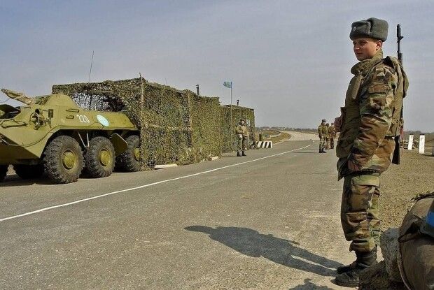 рф у «ПМР» знову брязкає зброєю: провела перевірку місцевих збройних формувань, але «пропила» летовище