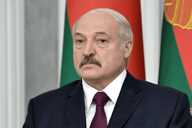 Казахстан хоча б утримався,  а Білорусь всадила нам  ножа у спину…