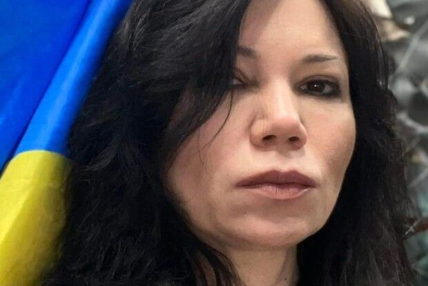 «Одна Україна щодня ховає своїх синів,  а друга – почала зневажати армію»