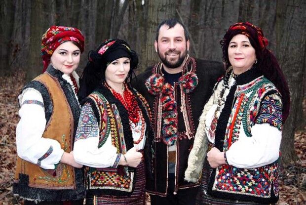 Відреставрував 140-річний кептар із фільму «Тіні забутих предків»