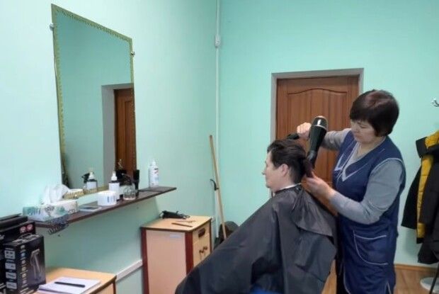 Соціальною перукарнею на Волині скористалися 1 460 громадян
