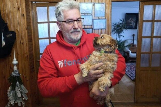 Волинянин вивіз з-під обстрілів п'ять породистих песиків