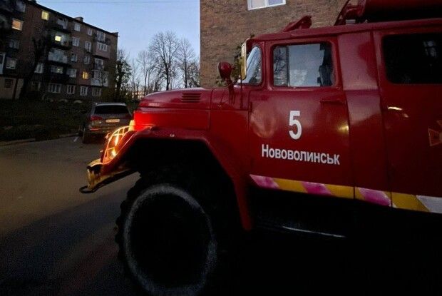 На Волині рятувальники відкривали двері, щоб дістатися до малолітньої дитини