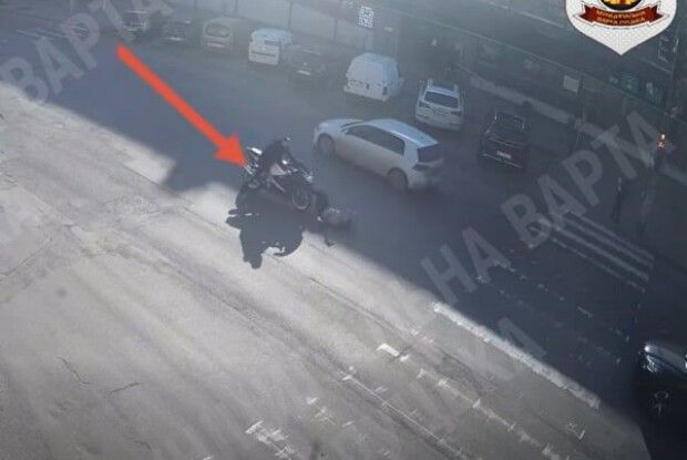 У Луцьку пішохід потрапив під колеса мотоцикла