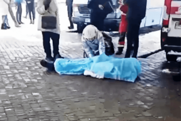На автостанції у Луцьку раптово помер чоловік