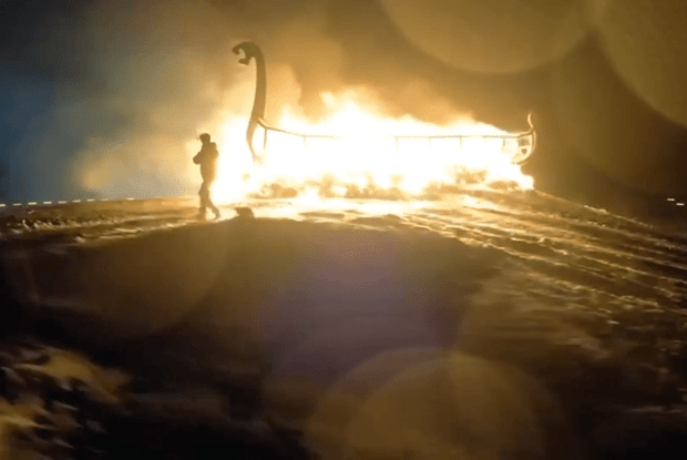 У Рівному створили обрядовий човен, щоб вшанувати загиблих воїнів «Азову» (Відео)