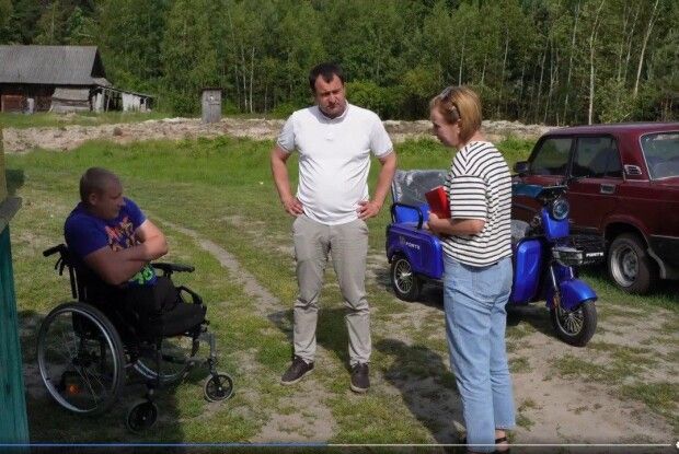 Волинському ветерану, який втратив на війні обидві ноги, зробили важливий подарунок(Відео)