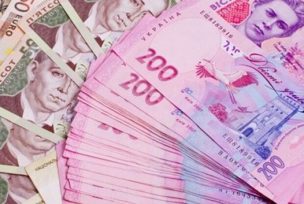 Найстрімкіше реальна зарплата волинян зростала при Ющенку та Порошенку