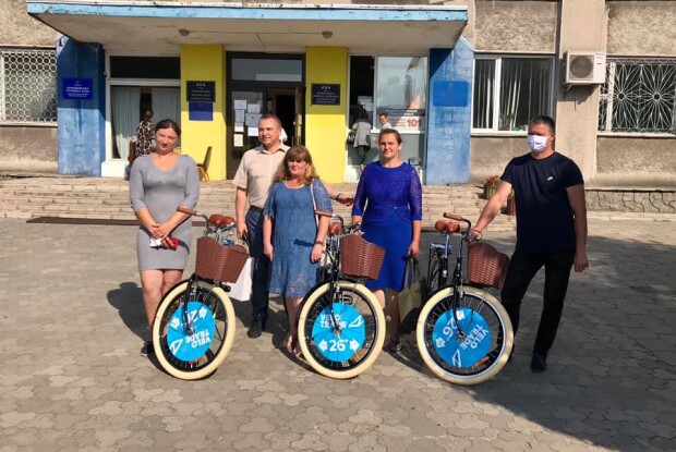 Волинські листоноші отримали нові велосипеди