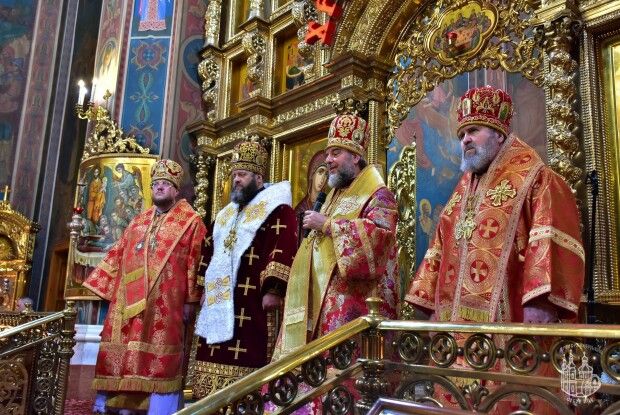 На Макарія митрополит Михаїл рвонув у Вінницю до митрополита Симеона (фото)