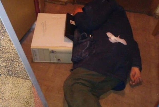 На Симона Петлюри в Рівному «на гарячому» схопили банду «ведмежатників» на чолі з пенсіонером (фото)