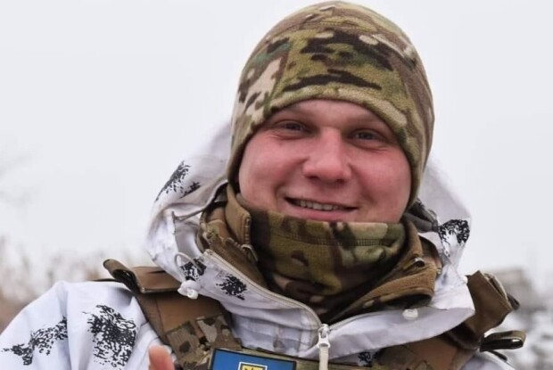 «Руками розвідників тоді володів Бог»: нагороду мужньому Воїну з Волині вручив особисто президент