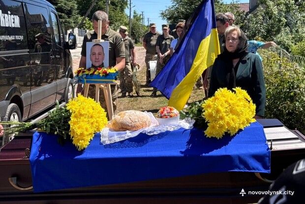 Волинь провела у засвіти Героя