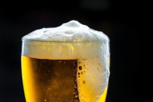 Лікарі з'ясували, скільки пива пити корисно 