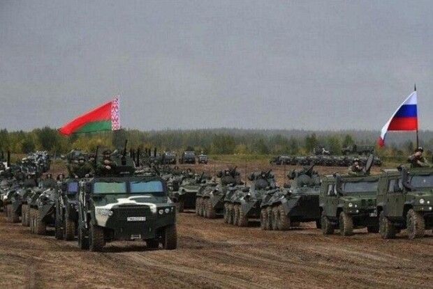 На полігонах білорусі побільшало наметів рашистів (Фото)