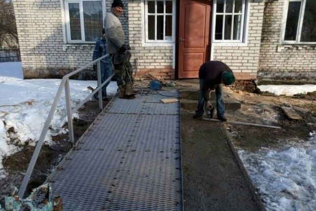 У Турійській громаді медичні заклади обладнали пандусами (Фото)