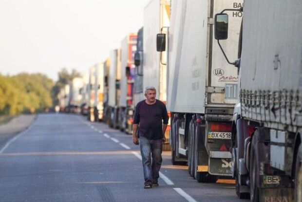 Єврокомісіїя може ввести санкції проти Польщі через блокаду кордону