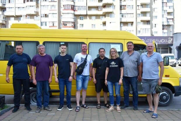 «У людей біда, треба допомогти»: волиняни знову відправилися на поміч херсонцям