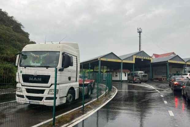 На Волині та Львівщині – перевантажені пункти пропуску на кордоні